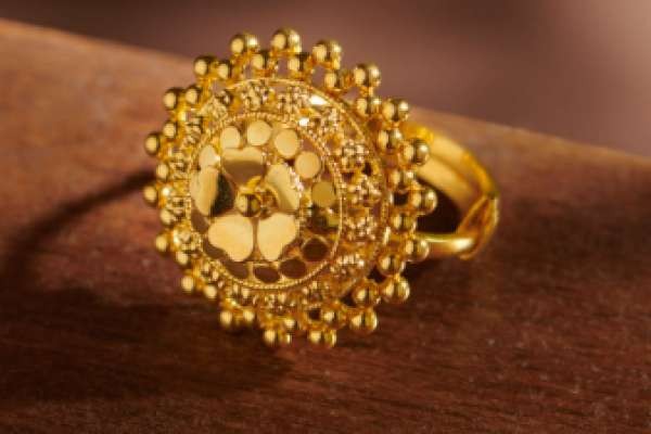 Gold Ring: A Timeless Symbol of Style, Love, and Elegance